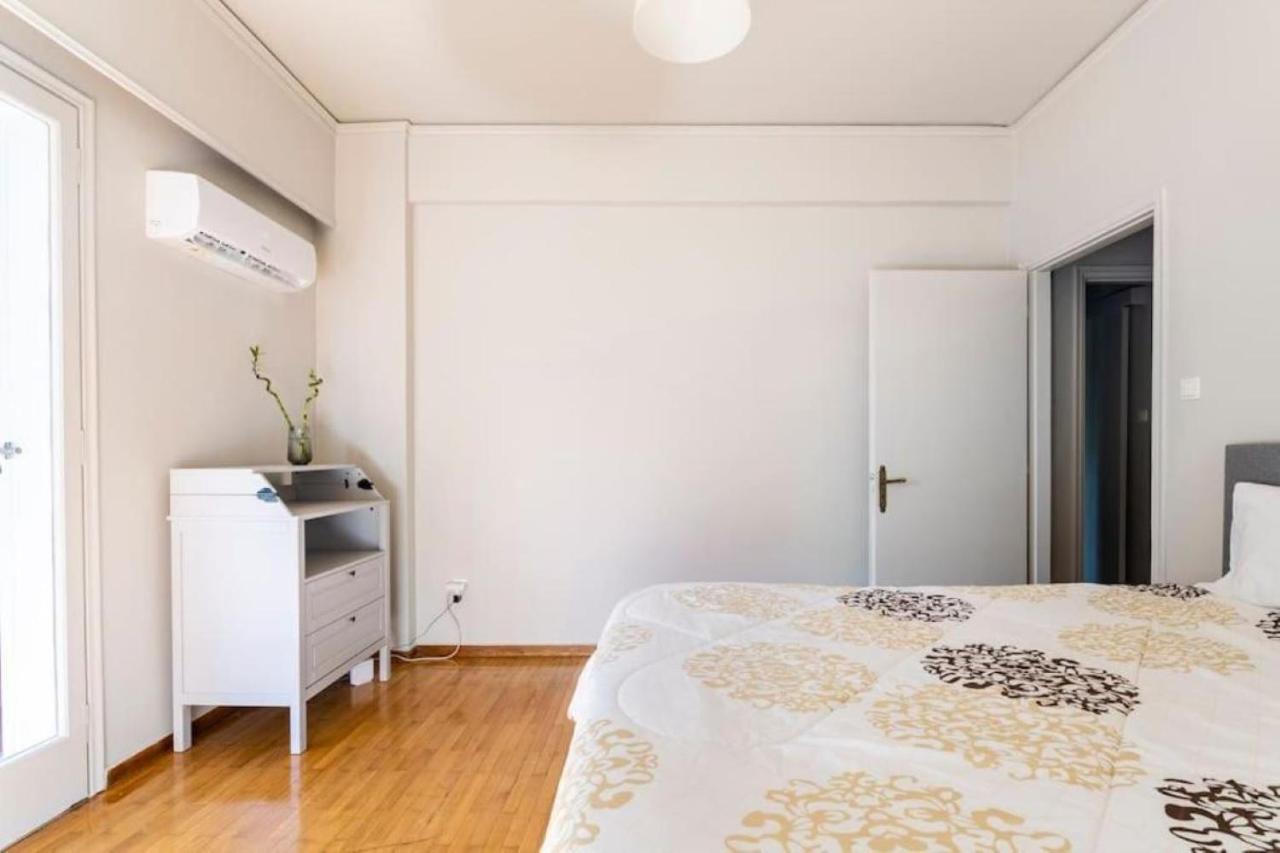 Spacious Renovated Flat In The Athens Riviera Dış mekan fotoğraf